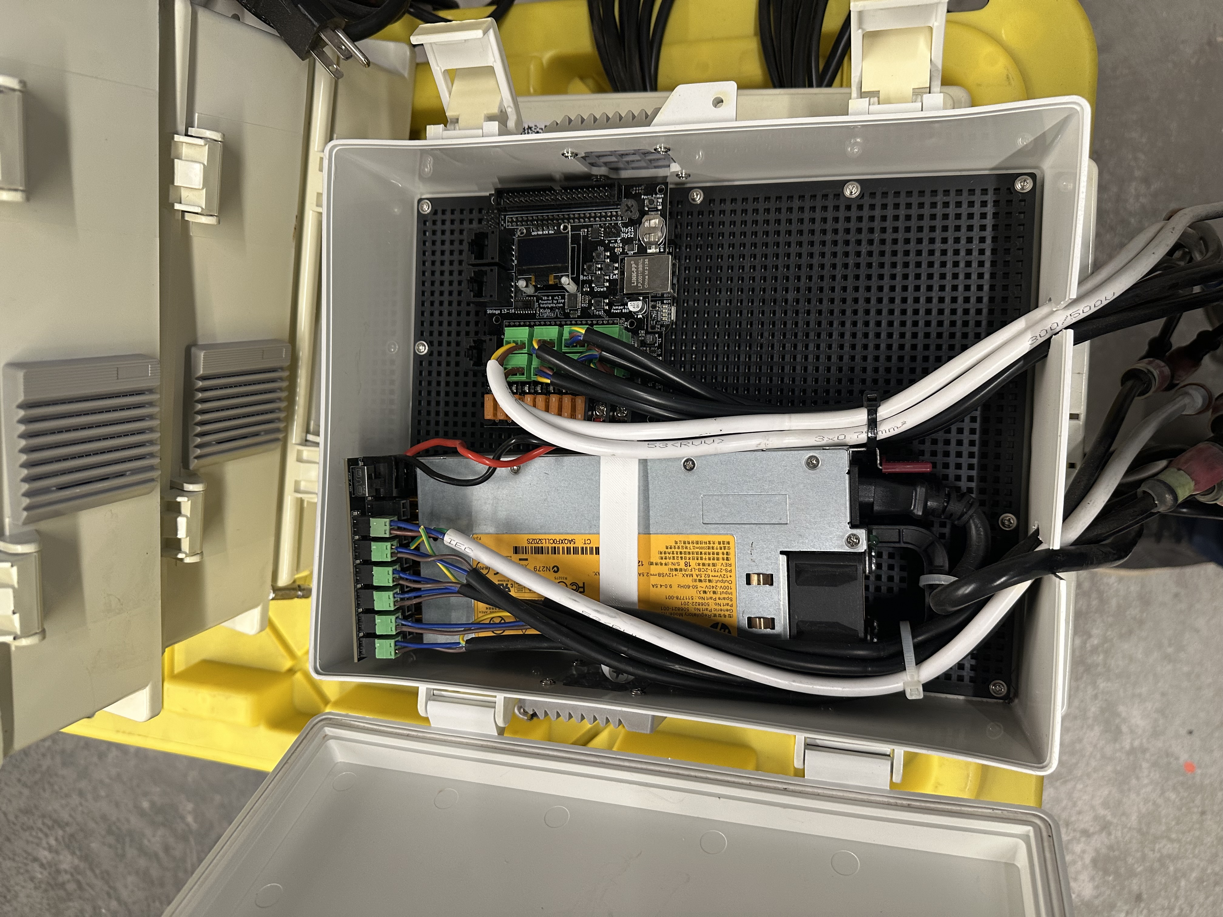 Controller Photos image 2 for controller ChromaTrees