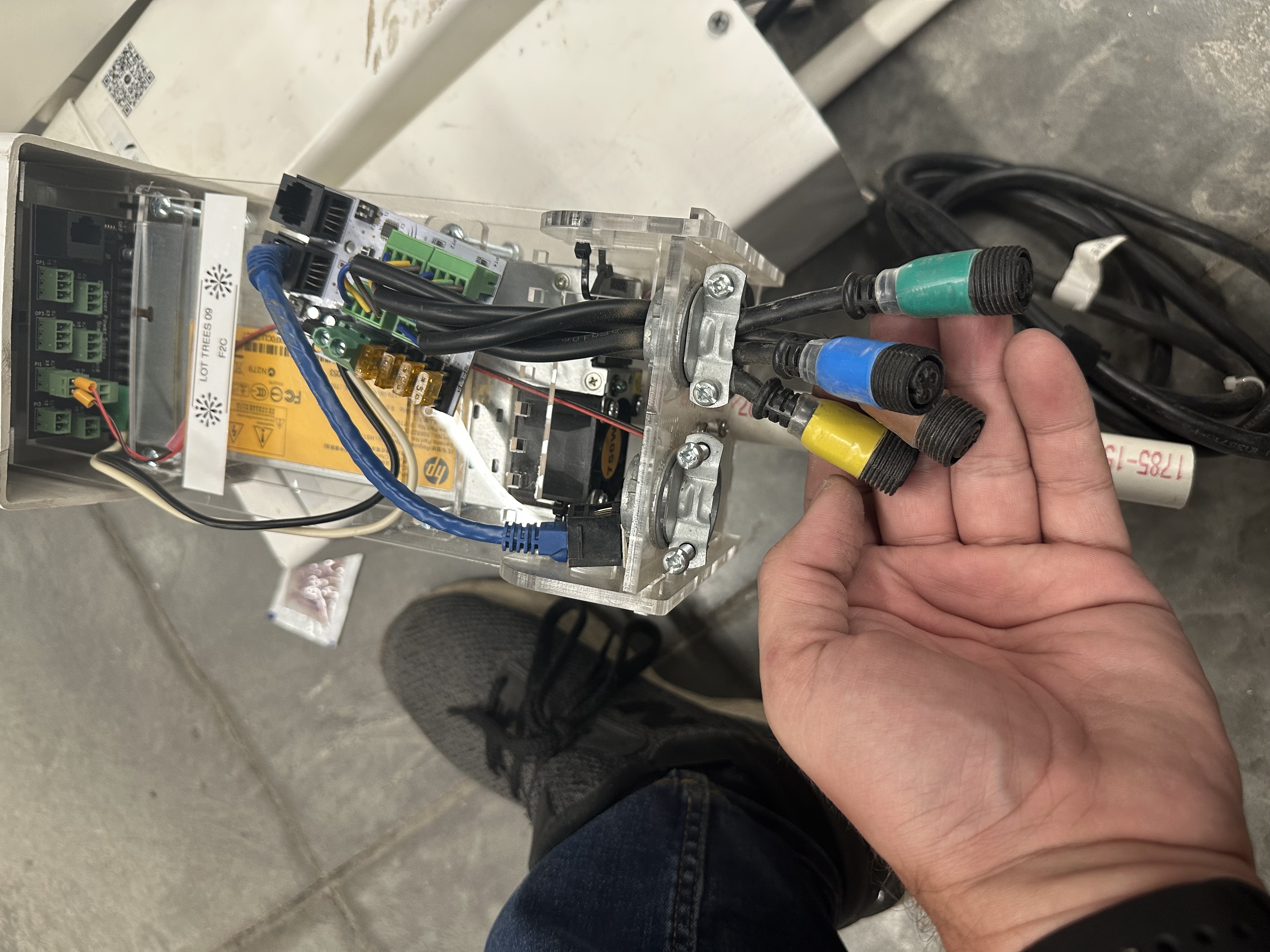 Controller Photos image 1 for controller E1C