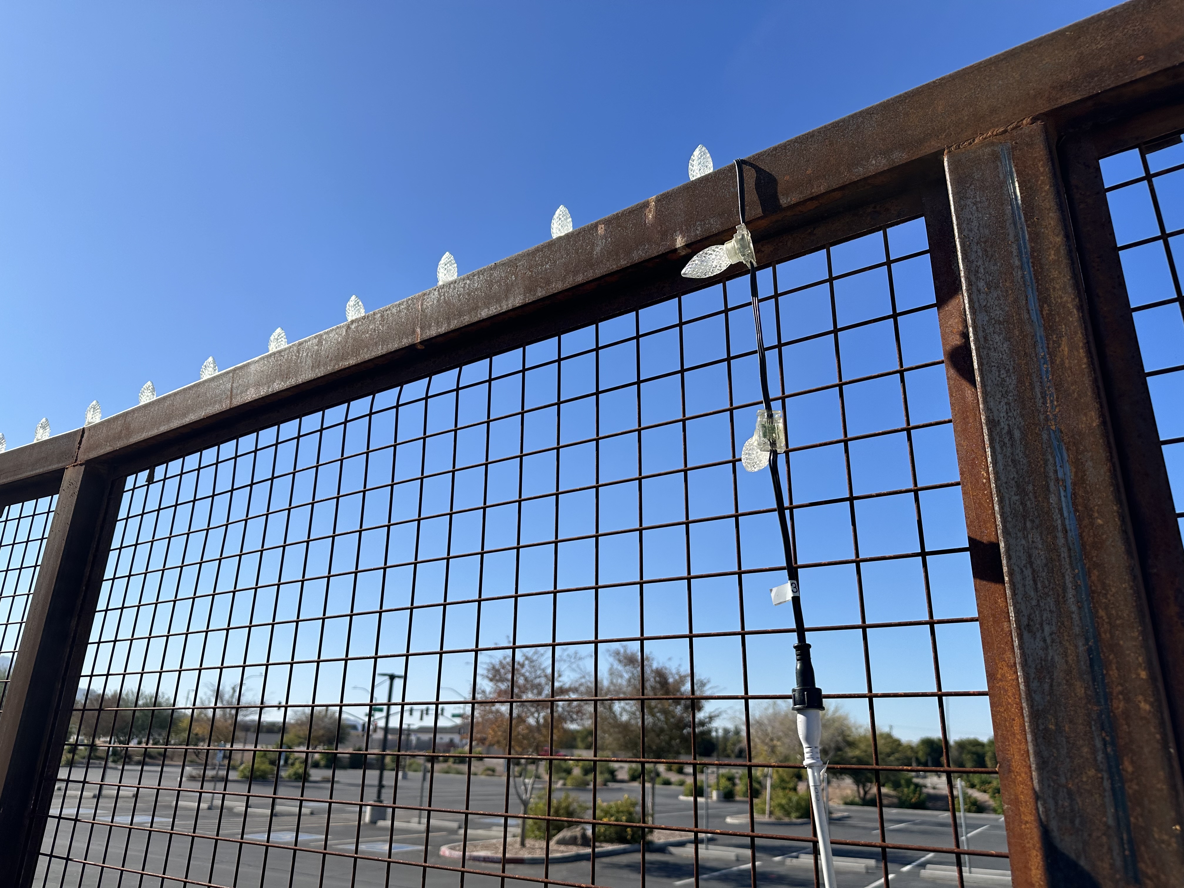 Reference Photos image 9 for controller Fence Lights