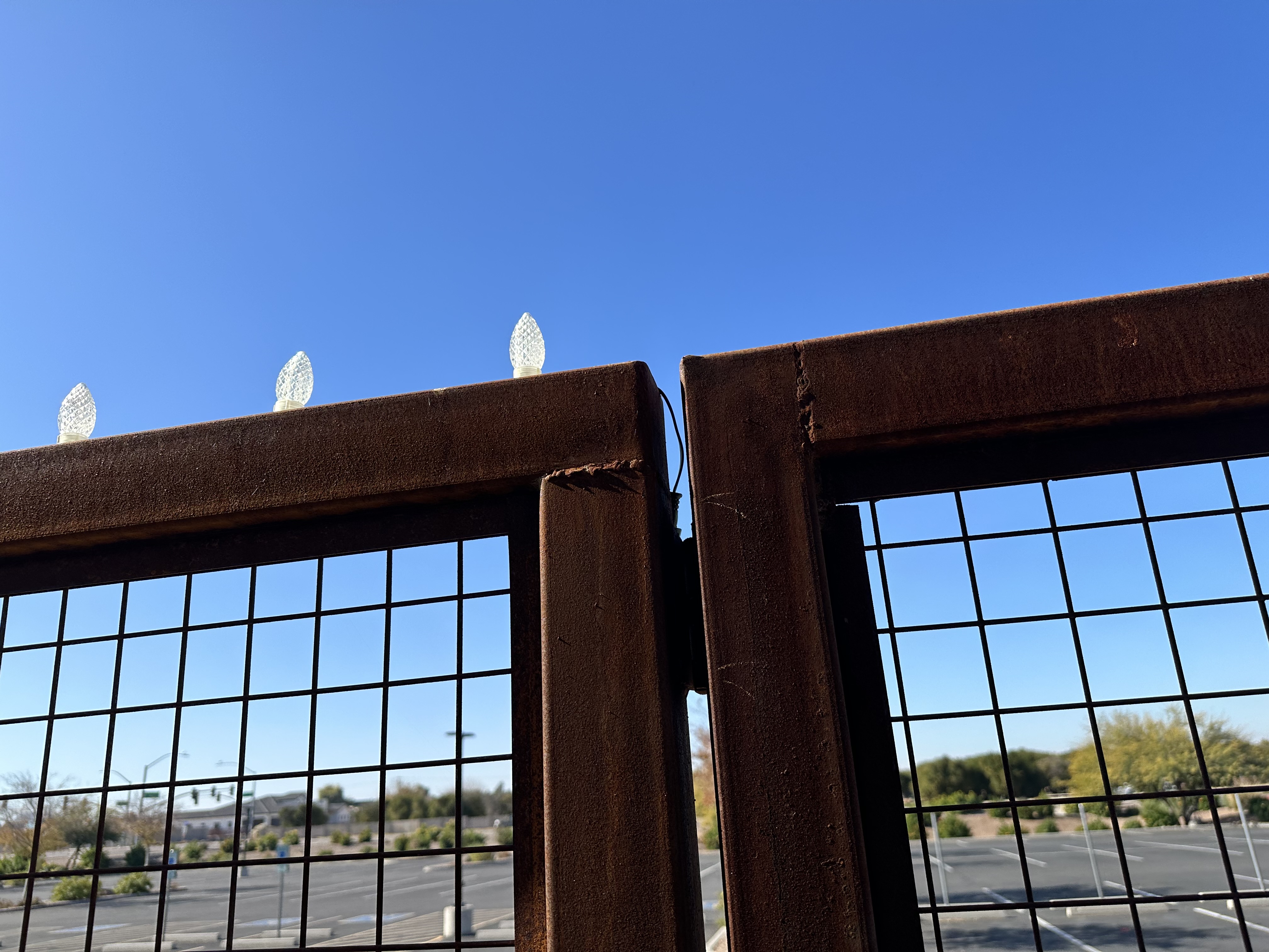 Reference Photos image 12 for controller Fence Lights