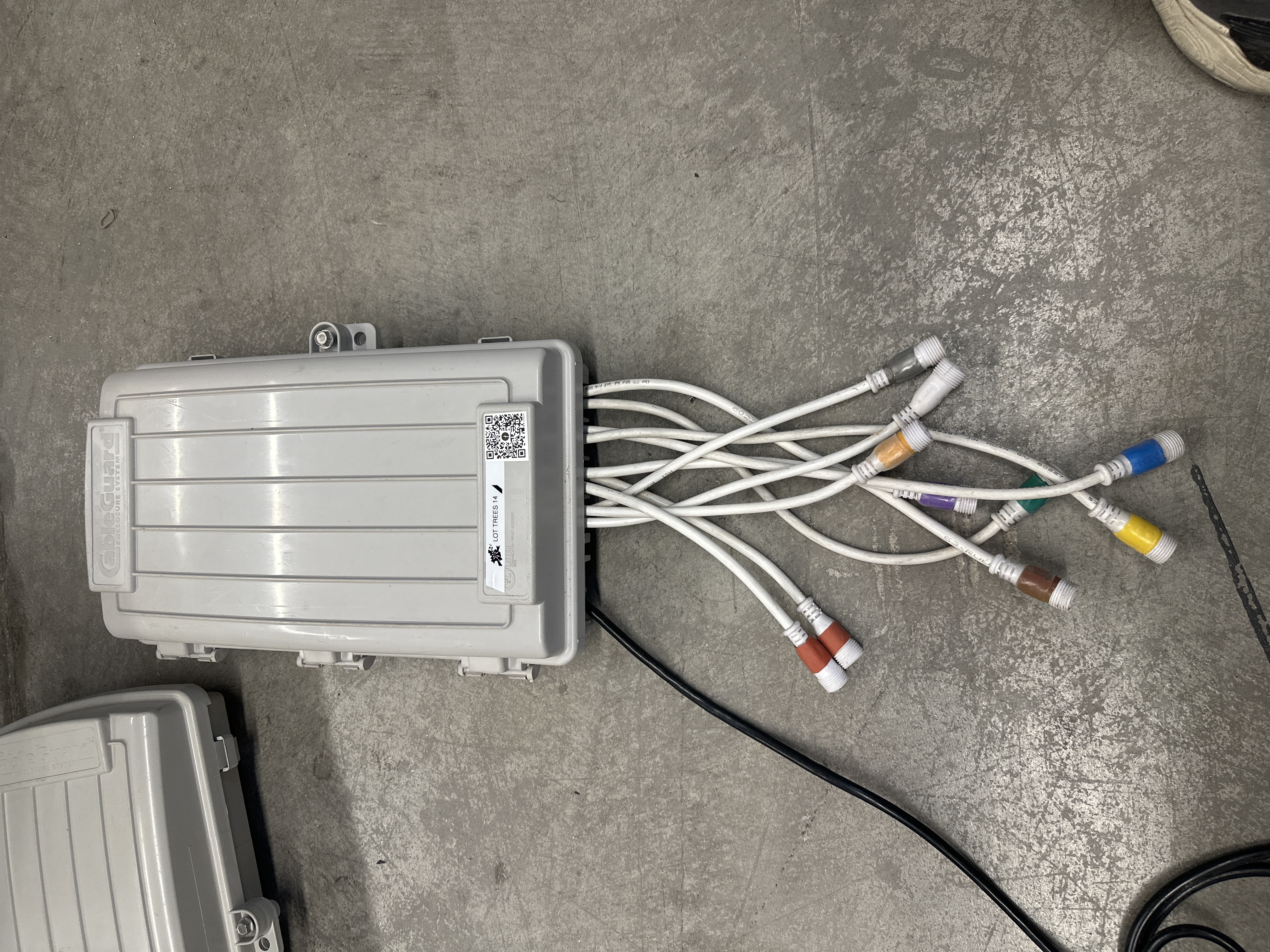 Controller Photos image 1 for controller Lot Trees