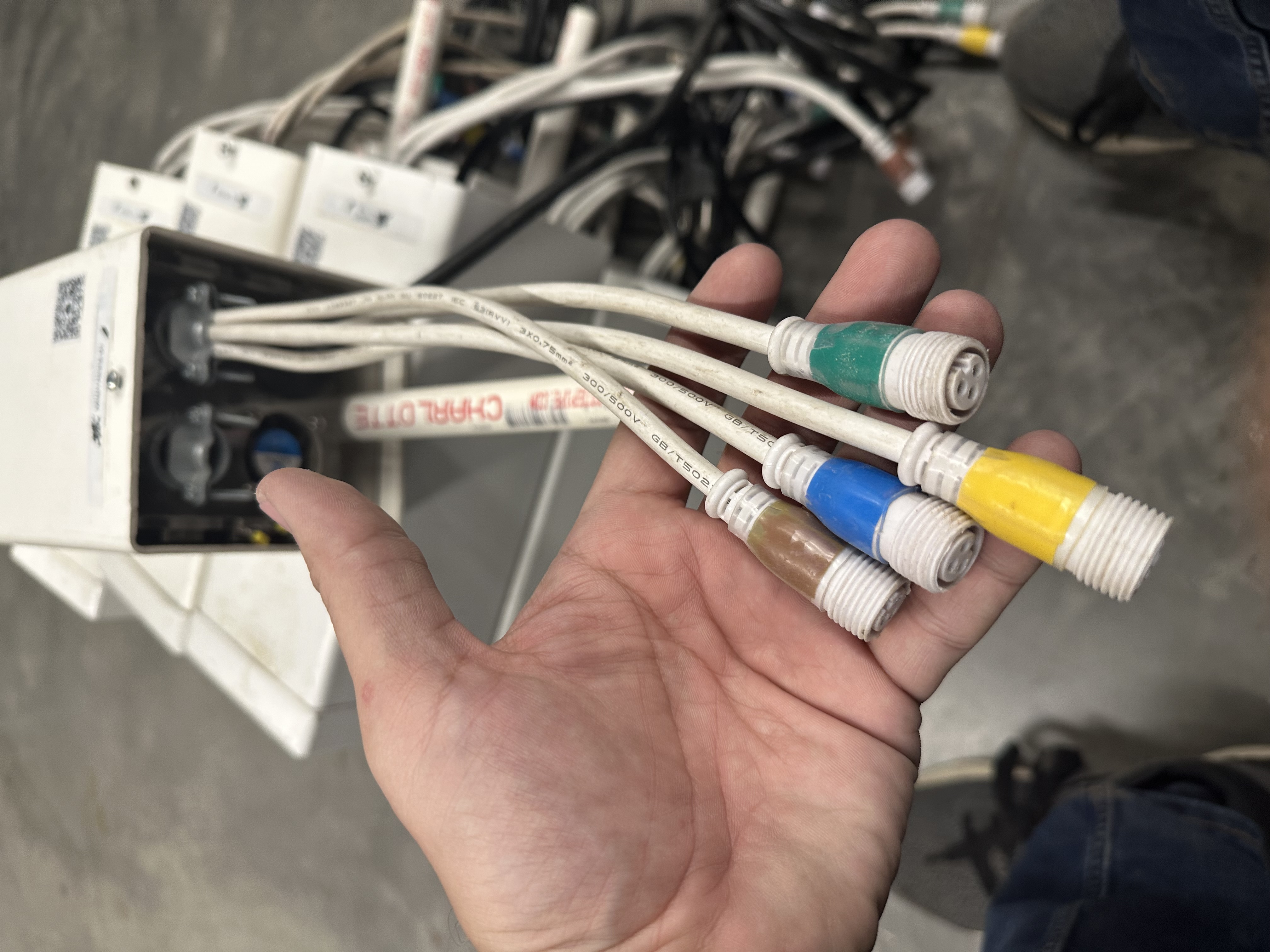 Controller Photos image 1 for controller O1A