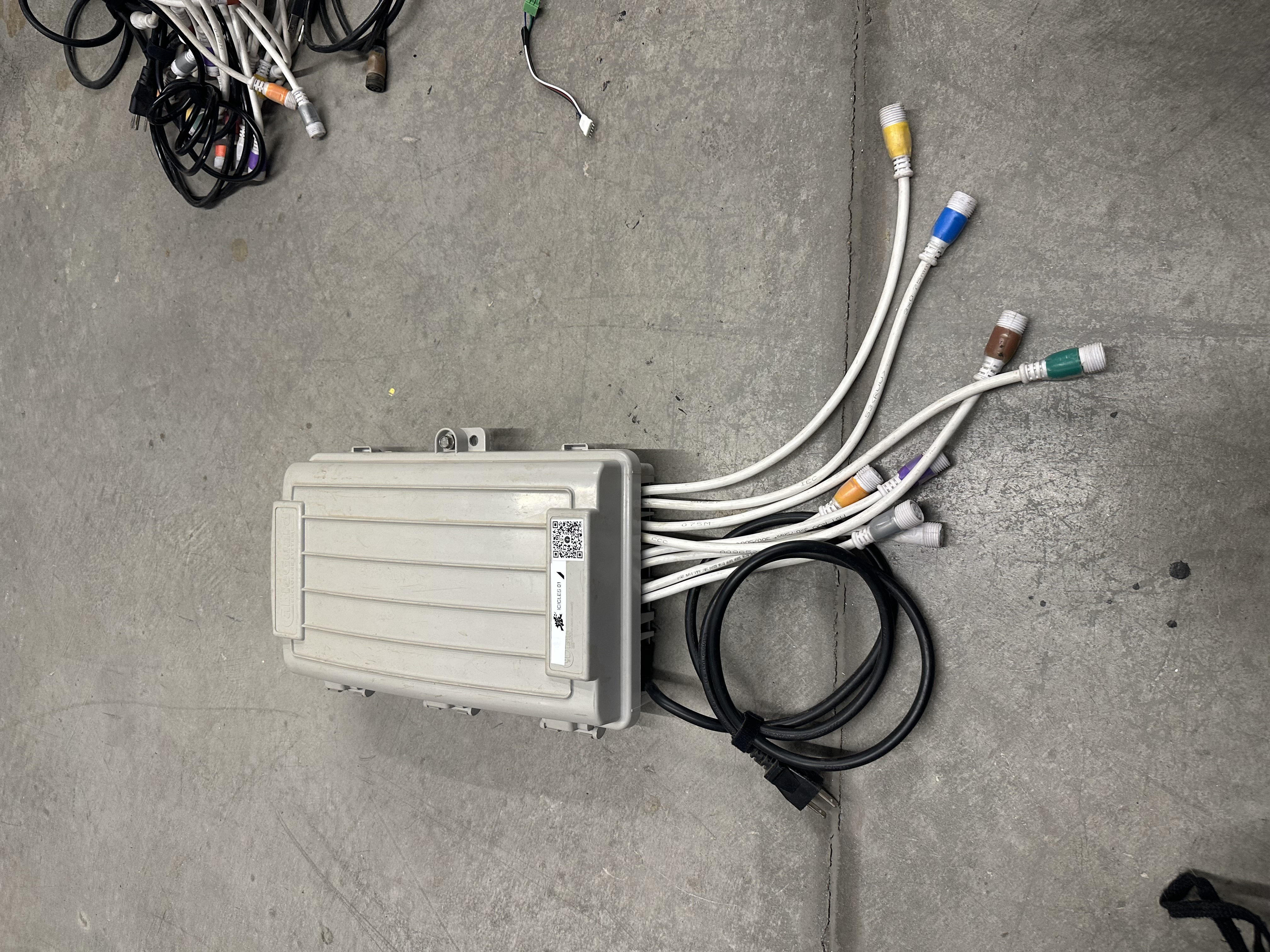 Controller Photos image 1 for controller P2A~P2B