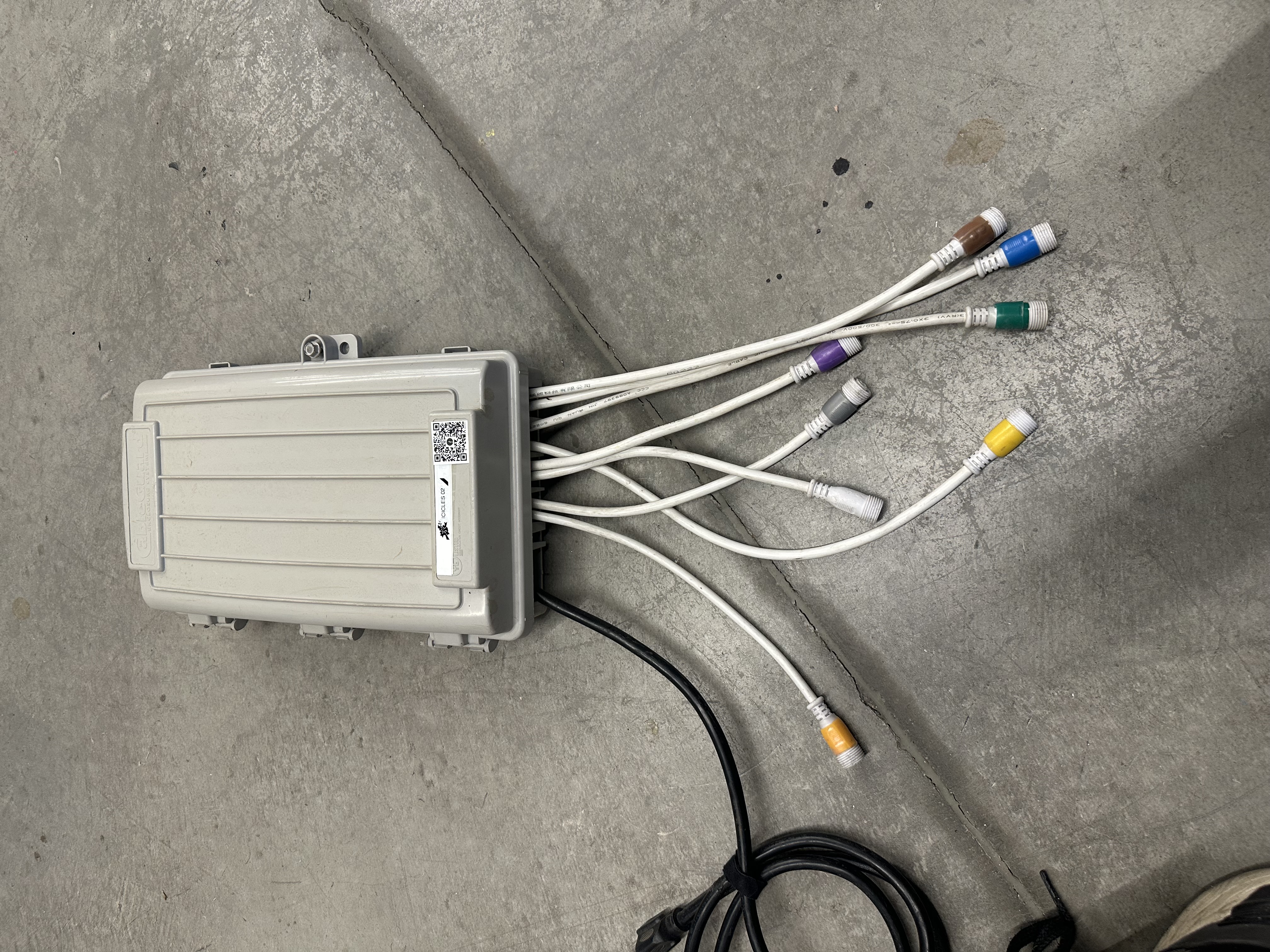 Controller Photos image 1 for controller R2C~R2D