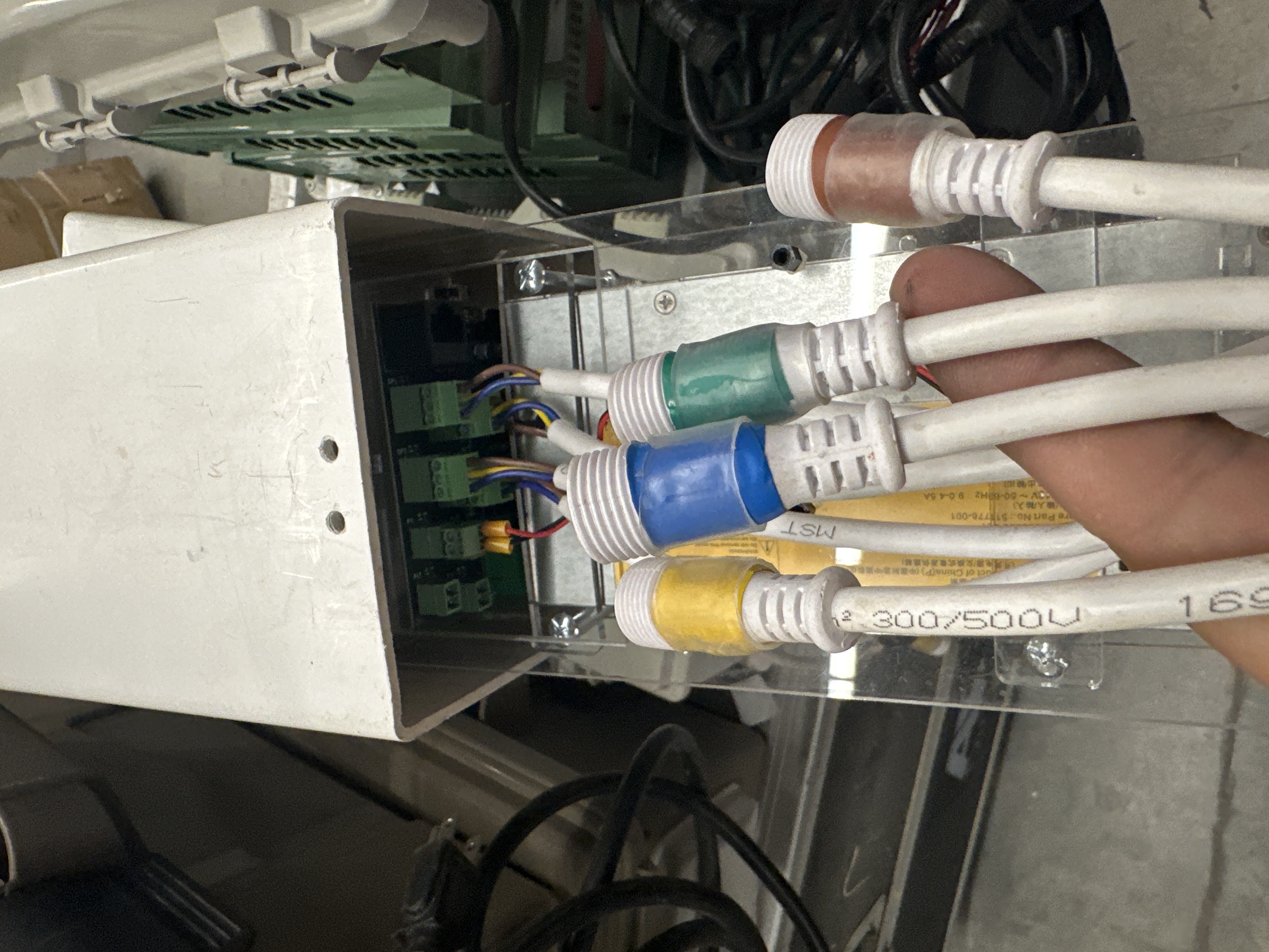 Controller Photos image 1 for controller Unused